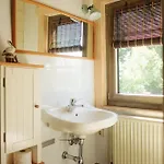 Und Gastwirtschaft Mareile Am Rennsteig 3*