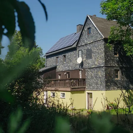 Gasthuis Und Gastwirtschaft Mareile Am Rennsteig 3*