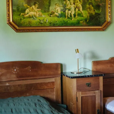 Und Gastwirtschaft Mareile Am Rennsteig Rodacherbrunn