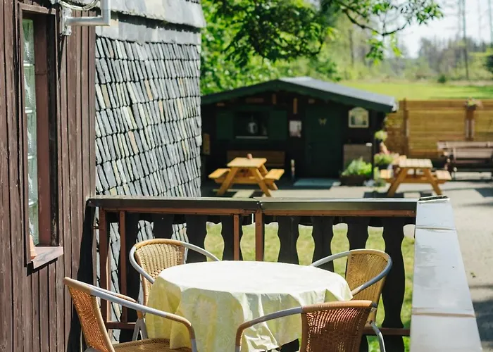 Und Gastwirtschaft Mareile Am Rennsteig ゲストハウス